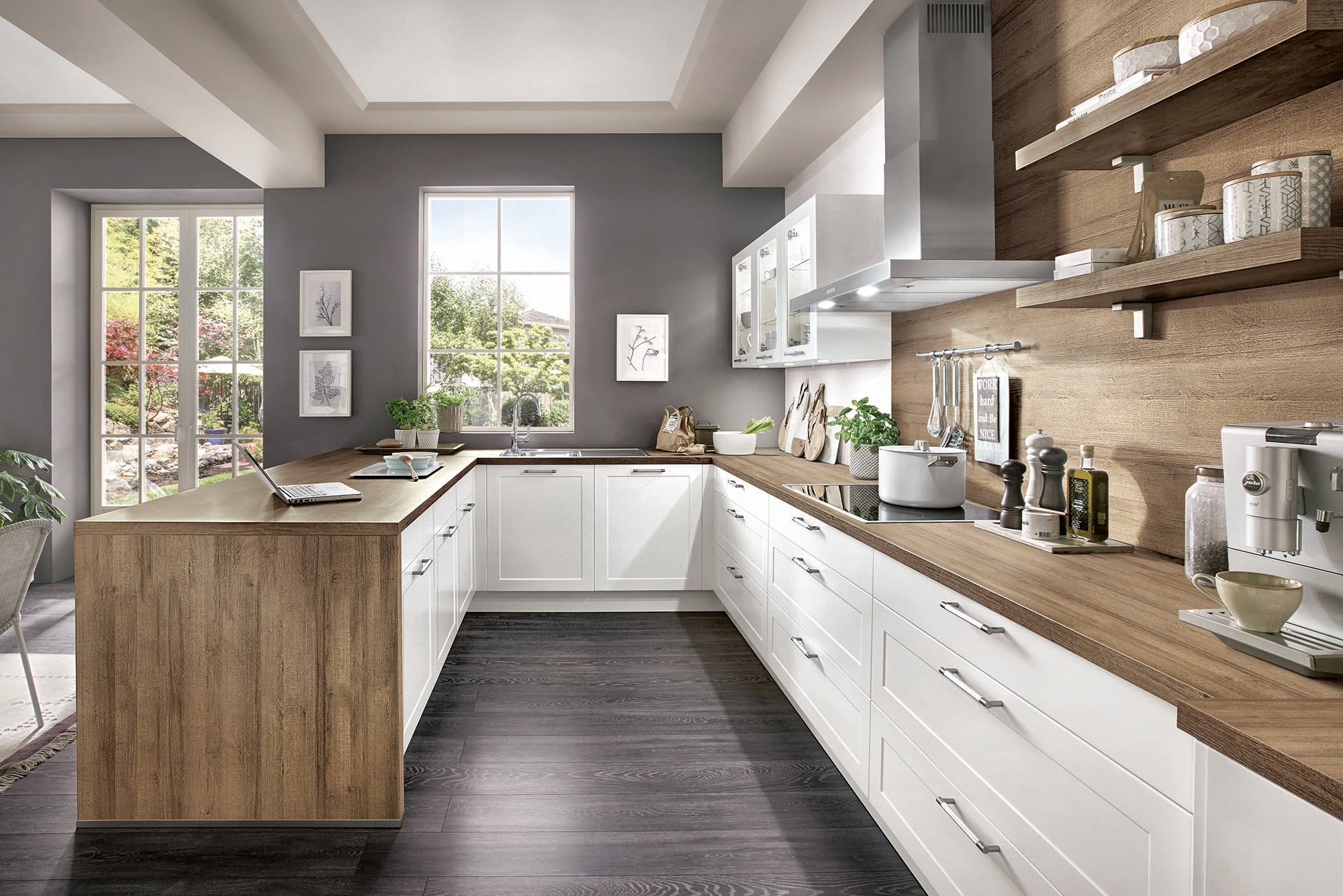 Classic traditional kitchen 2