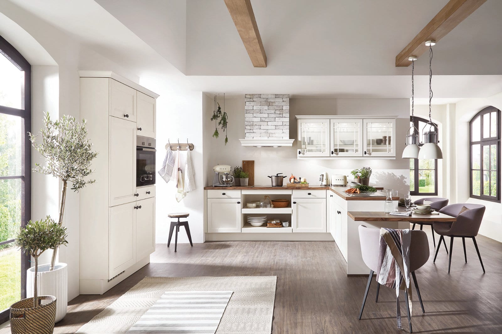 Classic traditional kitchen 3